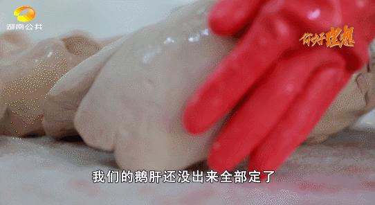 DƬ